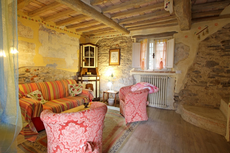 Charming Stone House with Cottage & Sea Views near Massarosa