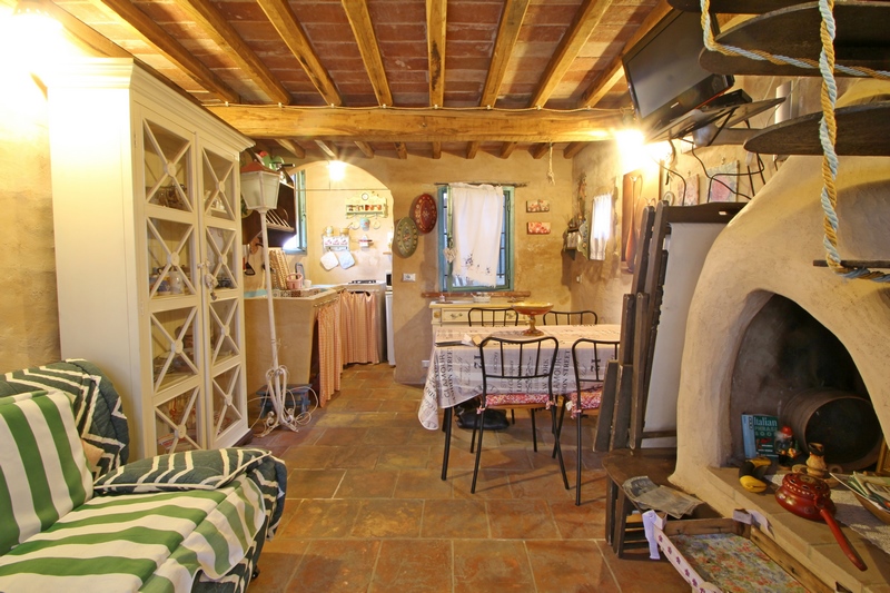 2 restored houses with sea view