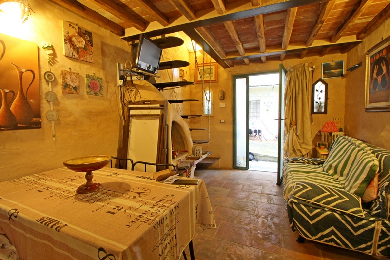 Charming Stone House with Cottage & Sea Views near Massarosa