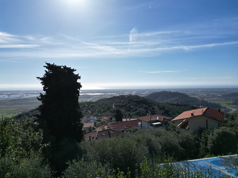 2 restored houses with sea view