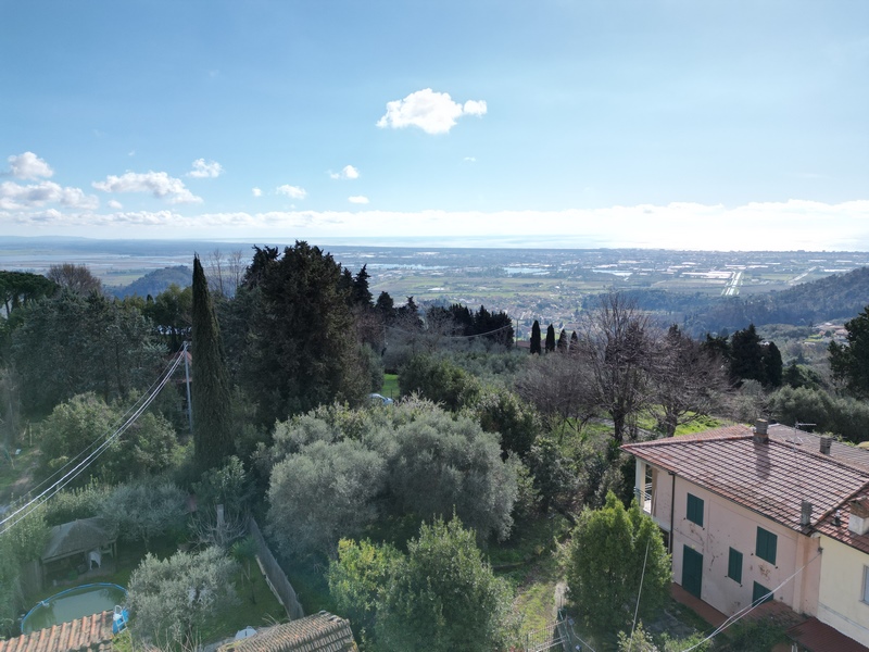 Sea-View Semi-Detached House with Land in Bargecchia