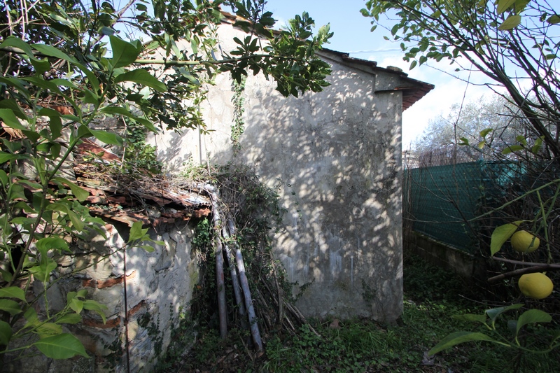 Casa da rifare con vista mare