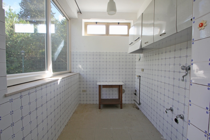 Sea-View Semi-Detached House with Land in Bargecchia