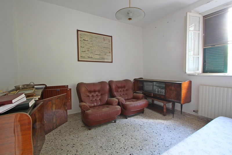 Sea-View Semi-Detached House with Land in Bargecchia