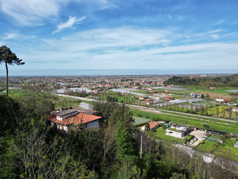 Grande casa con vista mare