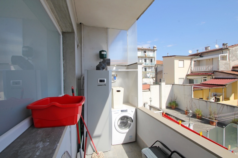 Renovated Flat 200m from the Sea in Viareggio