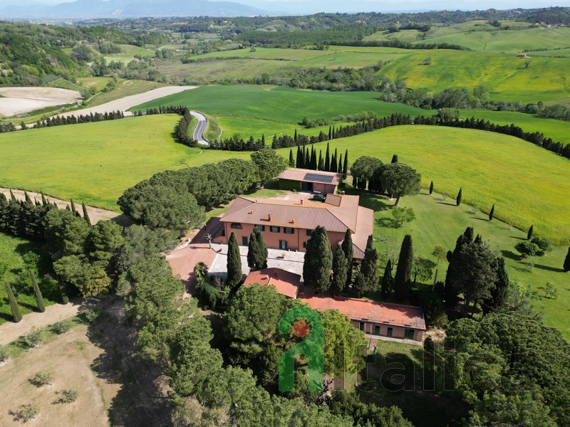 Villa with farm