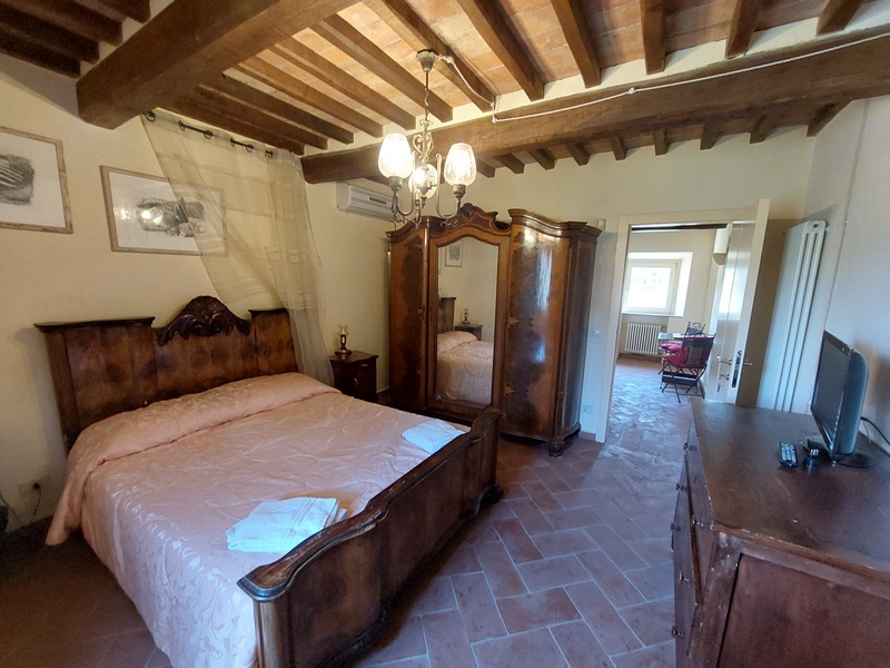 Casale Toscano Ristrutturato con Piscina & Cappella – Vicino Volterra & Lari