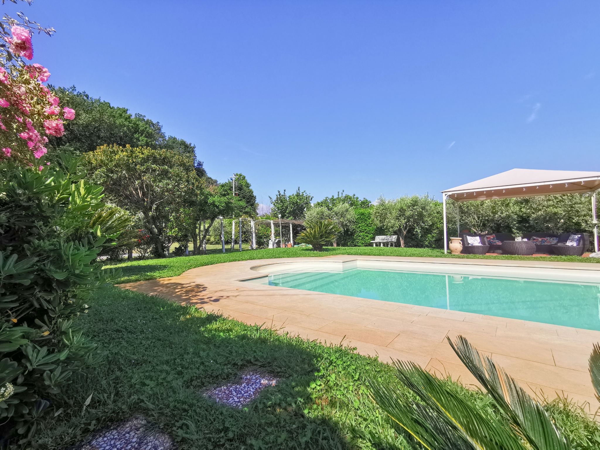 Renovated Historic Villa with Pool Near Lake Massaciuccoli – Tuscany