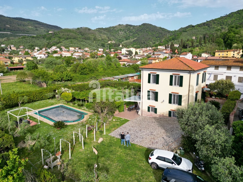 Renovated Historic Villa with Pool Near Lake Massaciuccoli – Tuscany