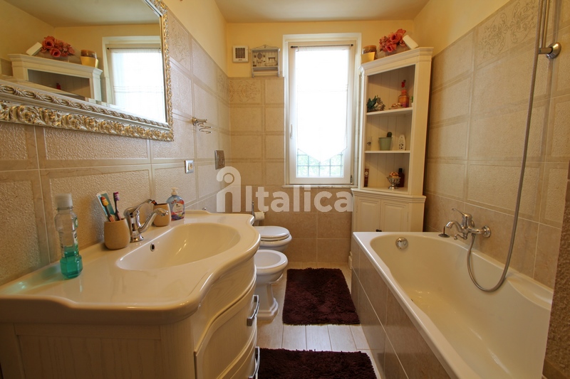 Renovated Historic Villa with Pool Near Lake Massaciuccoli – Tuscany