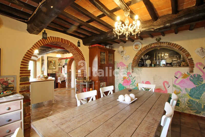 Renovated Historic Villa with Pool Near Lake Massaciuccoli – Tuscany