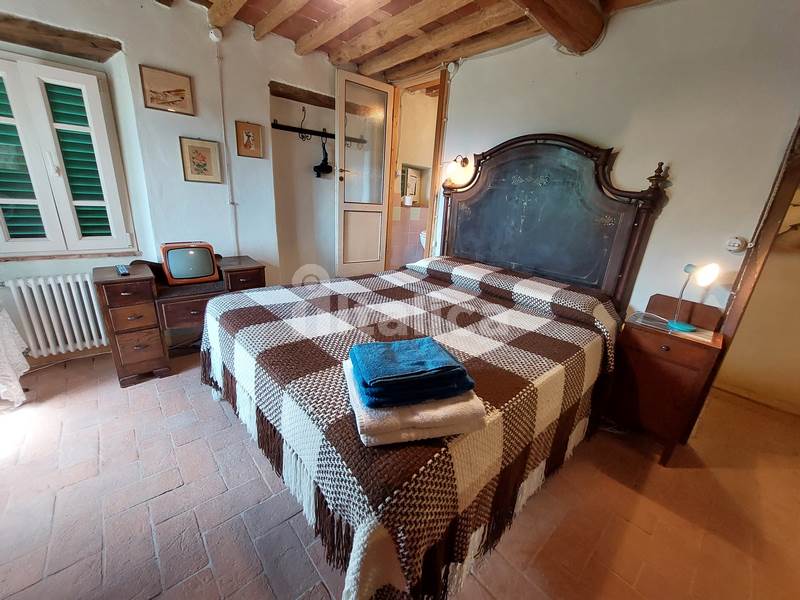 Casa in Pietra Ristrutturata con Vista Mare Mozzafiato – In Vendita vicino a Pieve a Elici