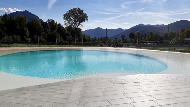 Luxury Top Floor Flat with Private Pool & Lake View – Lake Iseo