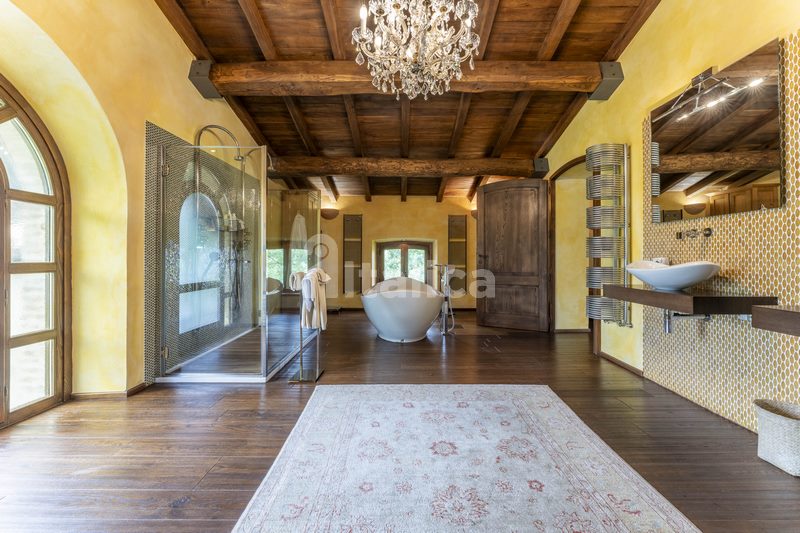 Luxurious 13th-Century Villa with Pool in Bagnone, Tuscany