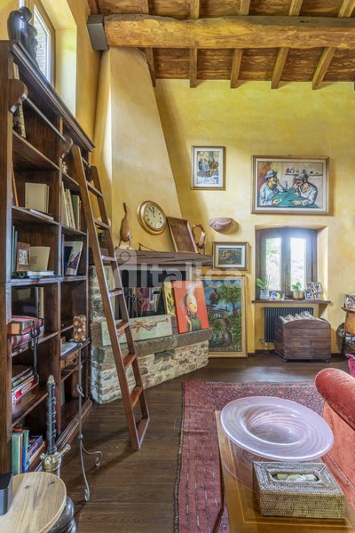 Luxurious 13th-Century Villa with Pool in Bagnone, Tuscany
