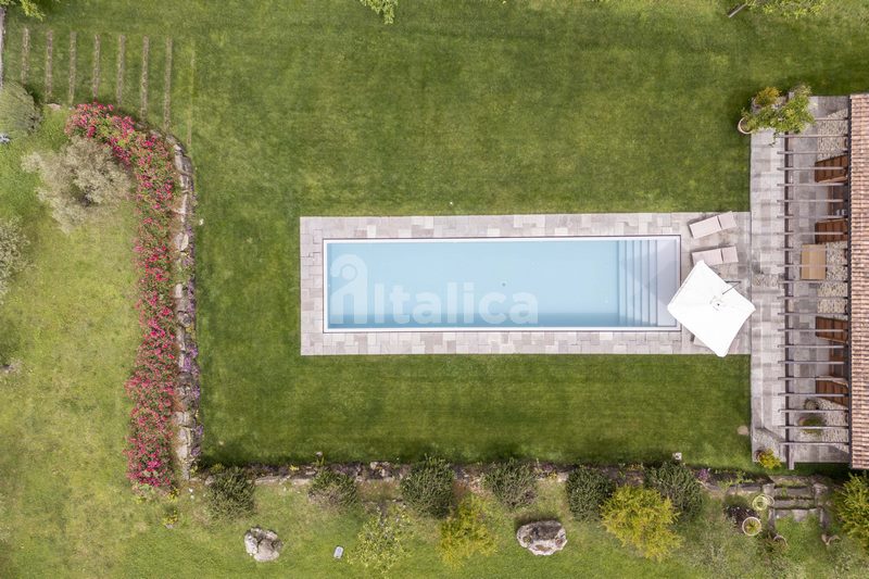 Luxurious 13th-Century Villa with Pool in Bagnone, Tuscany