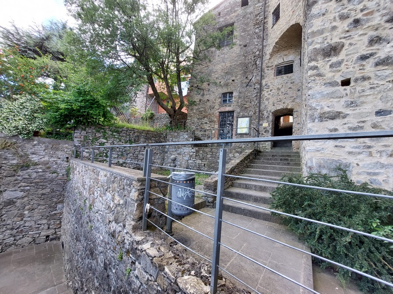 Flat for Sale in Fosdinovo – Historic Charm Near Malaspina Castle