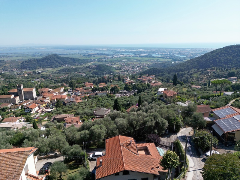 Large Sea View Villa in Bargecchia – Tuscany Real Estate