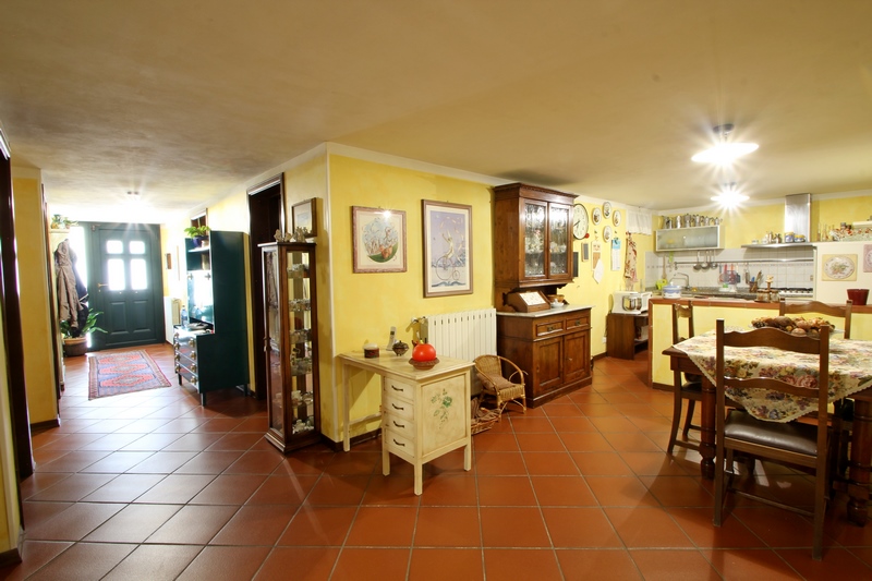 Large Sea View Villa in Bargecchia – Tuscany Real Estate