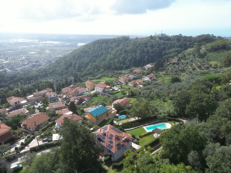 Sea-View Villa with Private Pool in Corsanico-Bargecchia, Tuscany