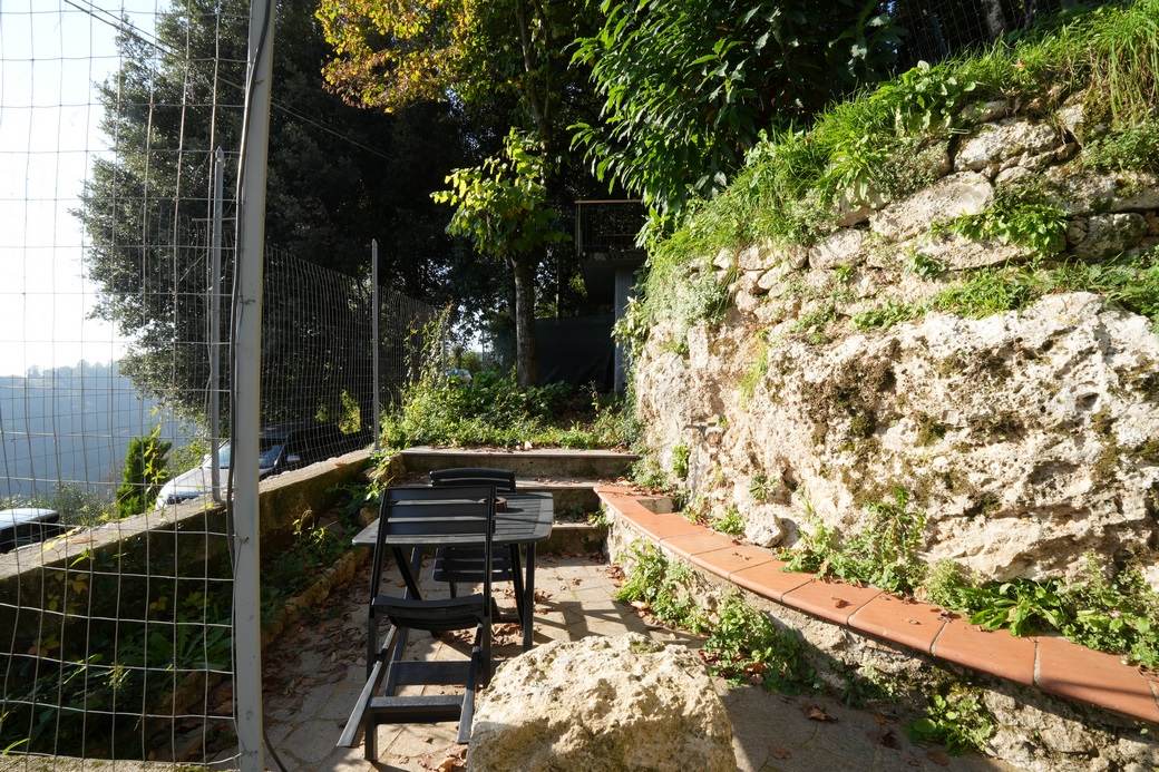 Charming Restored Stone House with Sea Views – Tranquil Village Retreat Near Camaiore