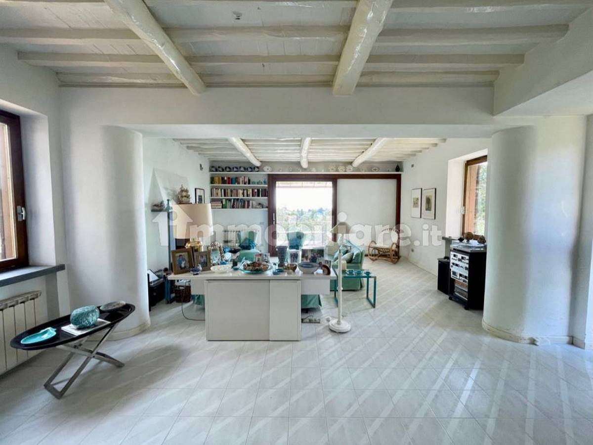 Exclusive Tuscan Villa with Panoramic Sea Views & Olive Grove in Versilia