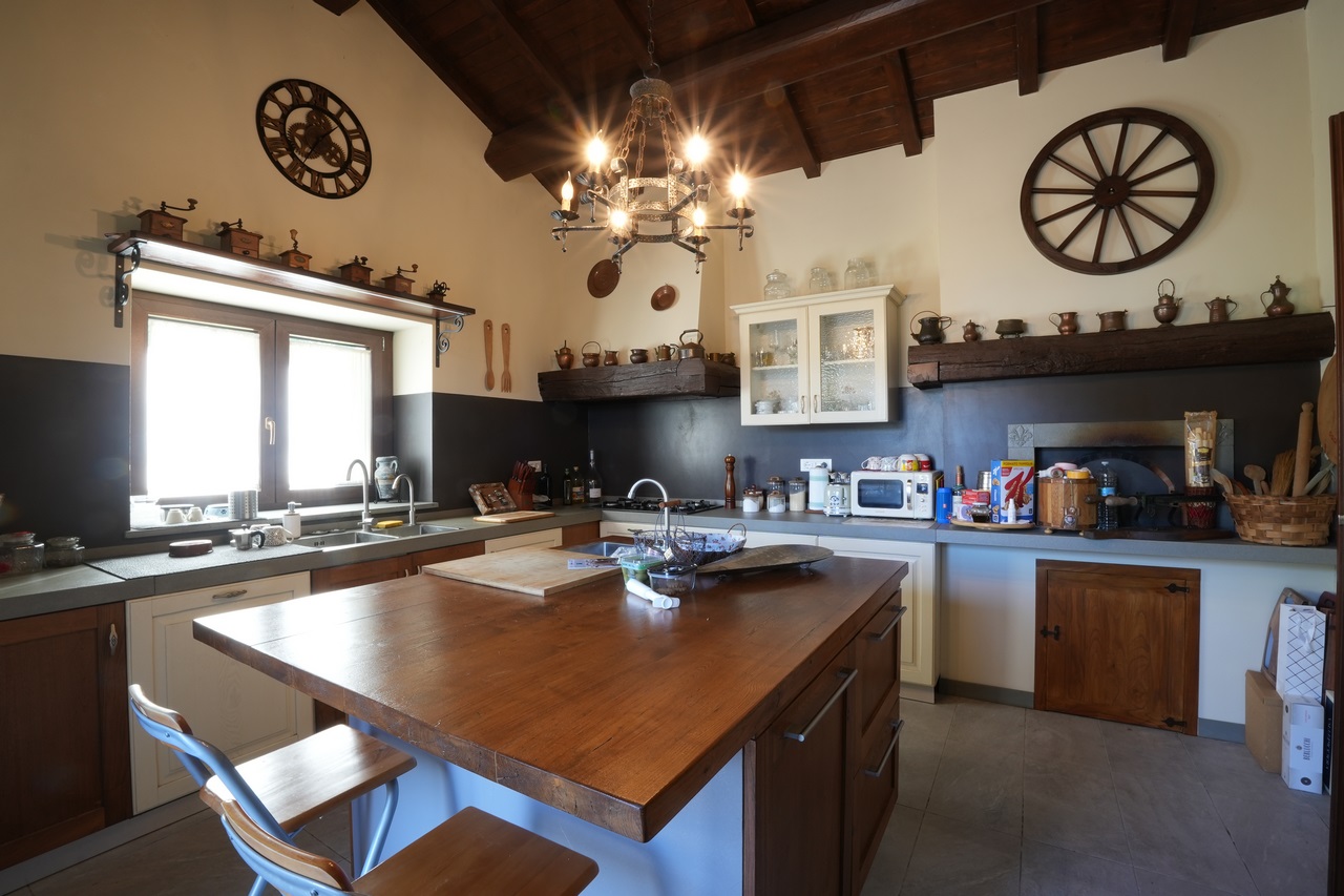 Luxury Stone Villa in Firenzuola, Tuscany for sales: Tranquility & Nature Retreat
