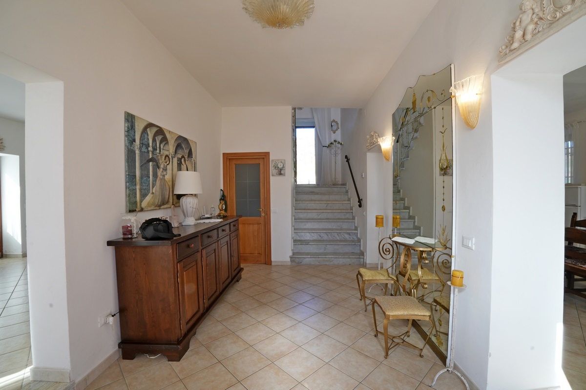 Renovated Farmhouse with Pool and Mountain Views Near Barbarasco