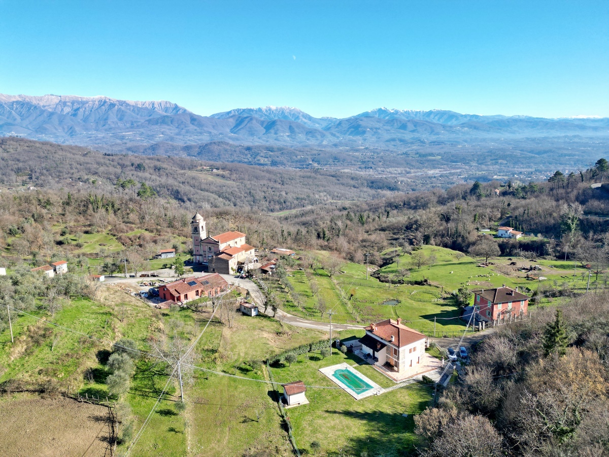 Renovated Farmhouse with Pool and Mountain Views Near Barbarasco