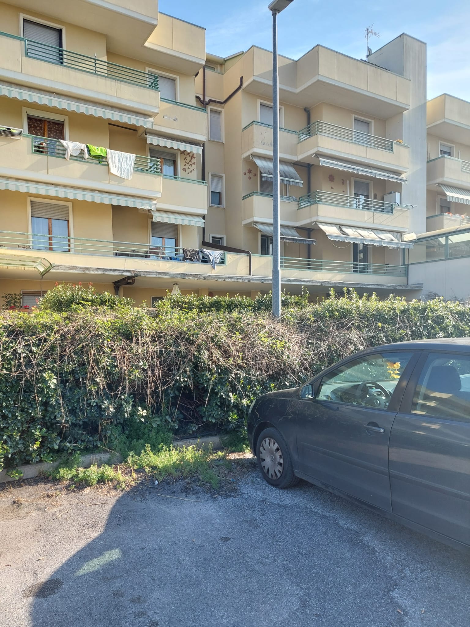 Appartamento Ristrutturato con 3 Camere Vicino alla Spiaggia a Montignoso
