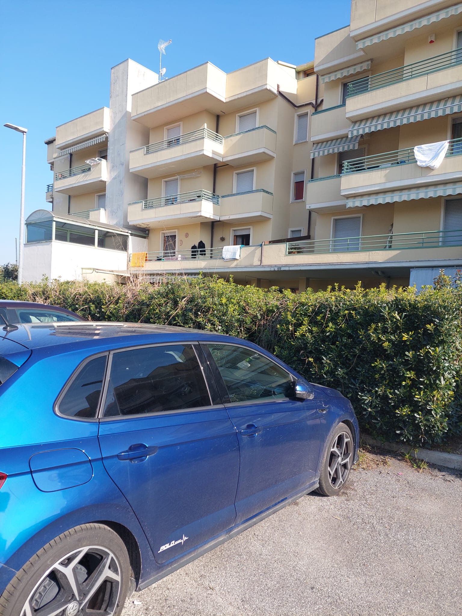 Appartamento Ristrutturato con 3 Camere Vicino alla Spiaggia a Montignoso