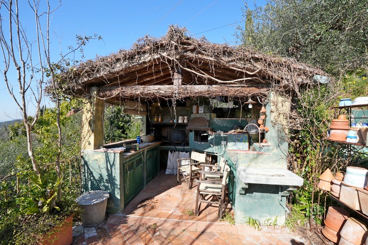 Casa con vista mare vicino Camaiore