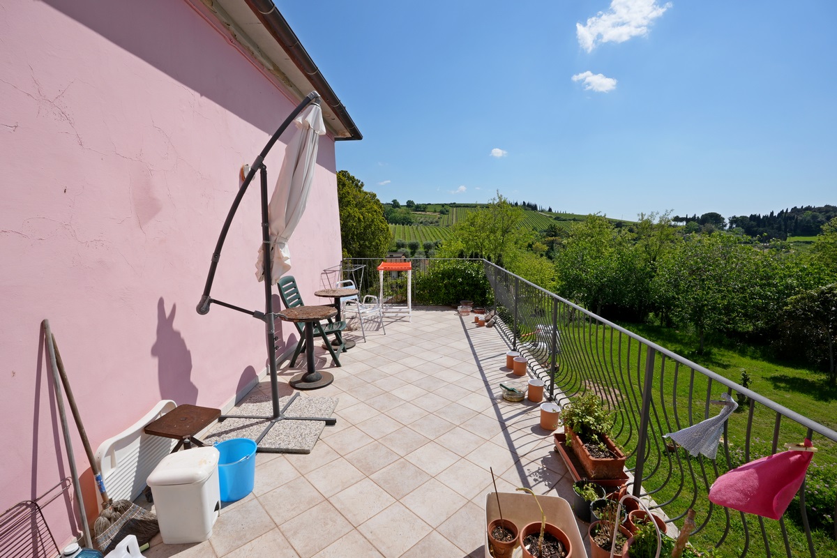 Vesnické stavení s potenciálem u Casciany Terme