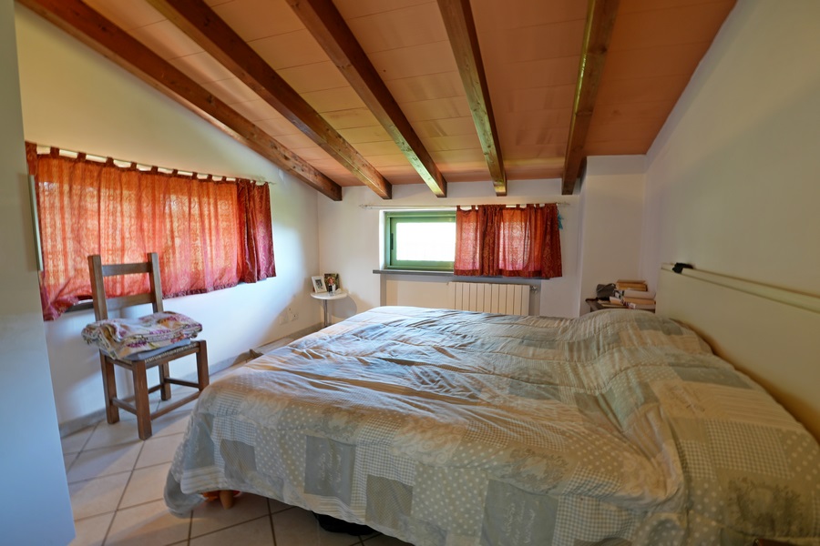 Casa grande con vista mare a Montignoso