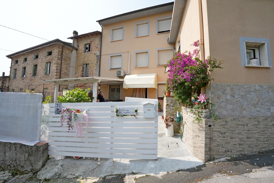Restored small house near Camaiore