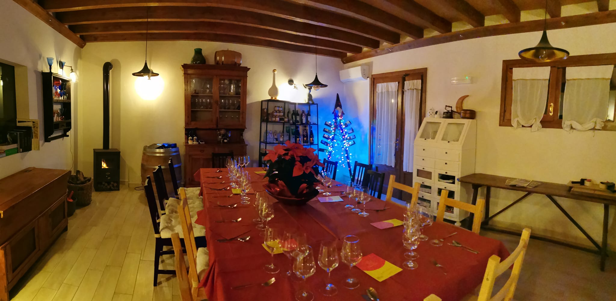 Organic Farm Near Saturnia – Wine, Olive Oil & Honey Production