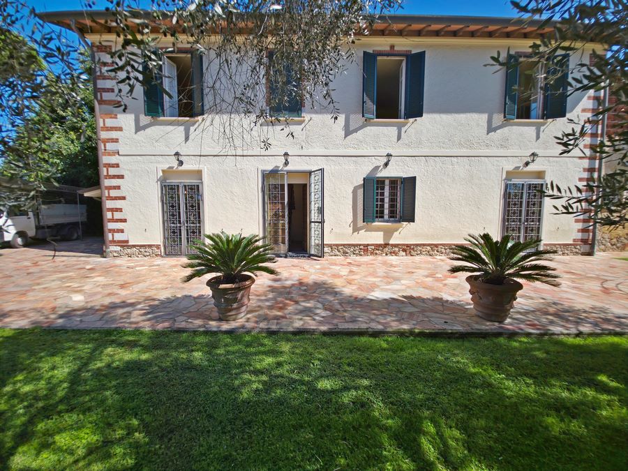 Perfekt renoviertes Landhaus bei Pietrasanta