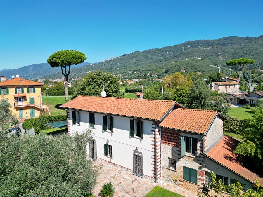 Perfekt renoviertes Landhaus bei Pietrasanta