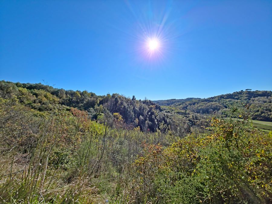 Na totální renovaci ex vila a stáje s pozemkem u San Miniata