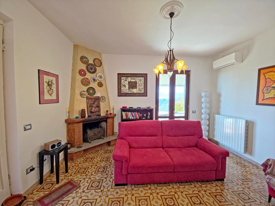 Casa con vista mare e giardino a Montigiano - Massarosa