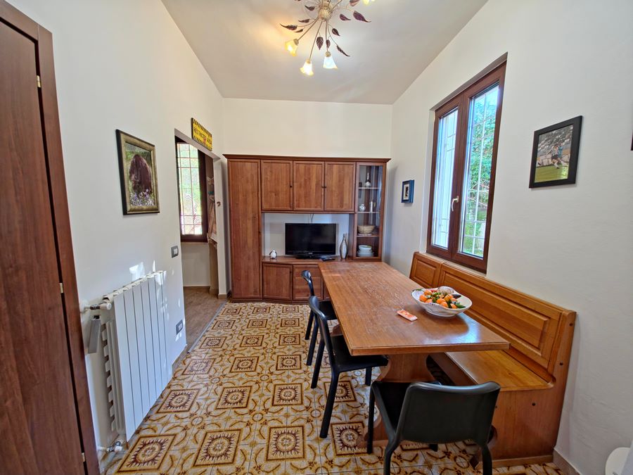 Casa con vista mare e giardino a Montigiano - Massarosa