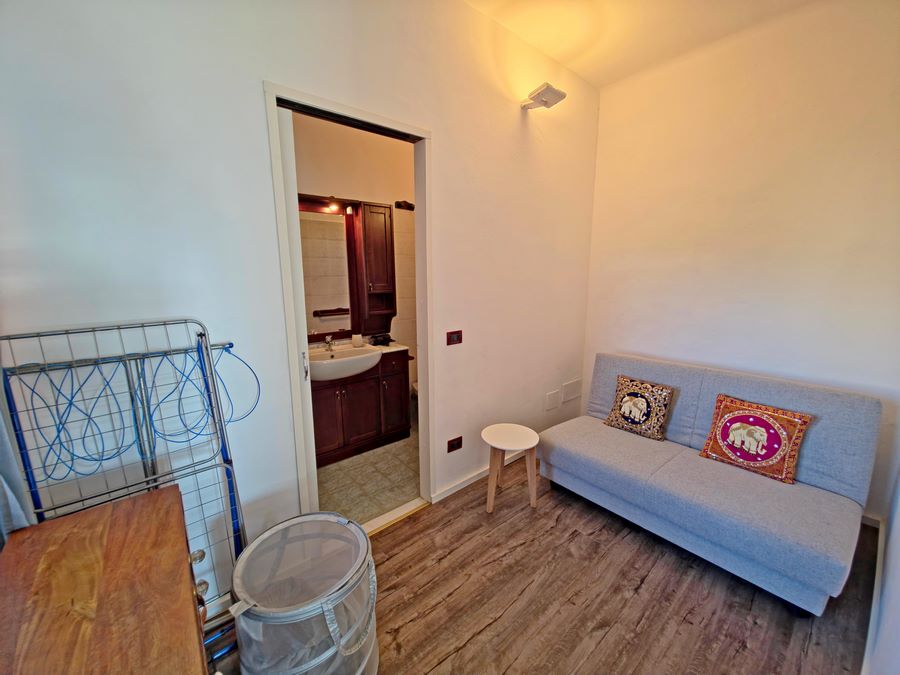 Rustikales Mittelhaus mit Meerblick und Garten